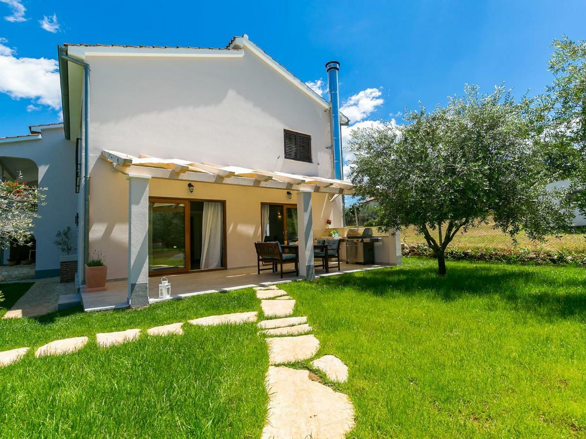 Pool Premium Apartment Vrsar Dış mekan fotoğraf