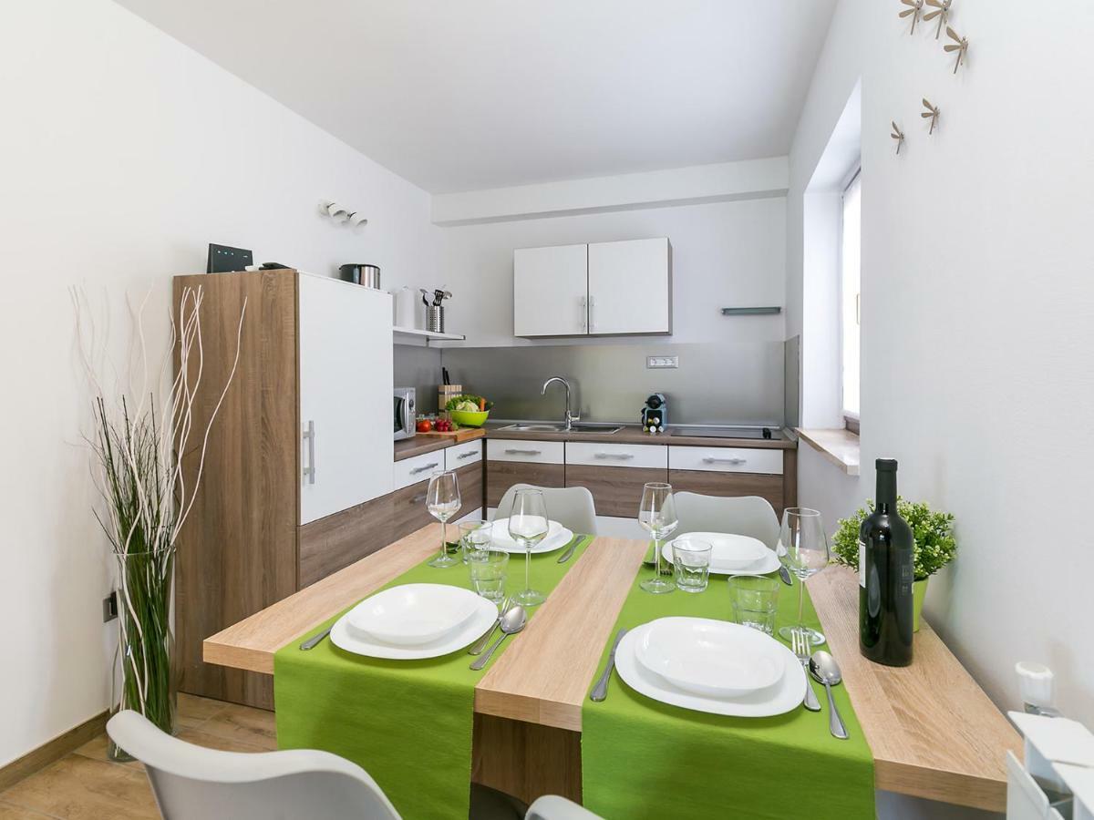 Pool Premium Apartment Vrsar Dış mekan fotoğraf